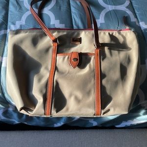 Dooney & Bourke bag
